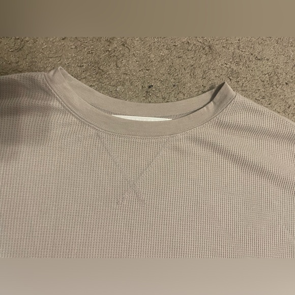 Double Zero Waffle Knit Long-Sleeve Relaxed-Fit Top - Picture 6 of 11